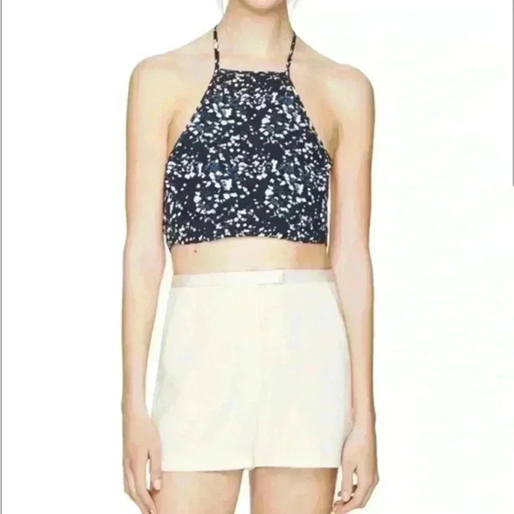 ARITZIA  SUNDAY BEST Stoker Halter Tie Crop Top - Picture 2 of 7